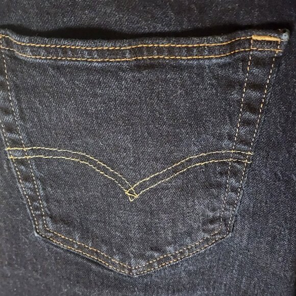 Levi’s 505 – Classic Straight Dark Denim Men's Jeans - Picture 8 of 14